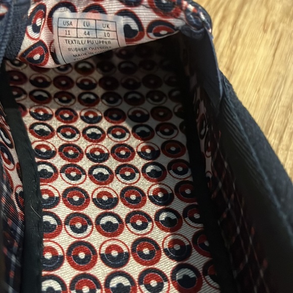 Ben Sherman slip on - brand new never worn - Picture 3 of 5